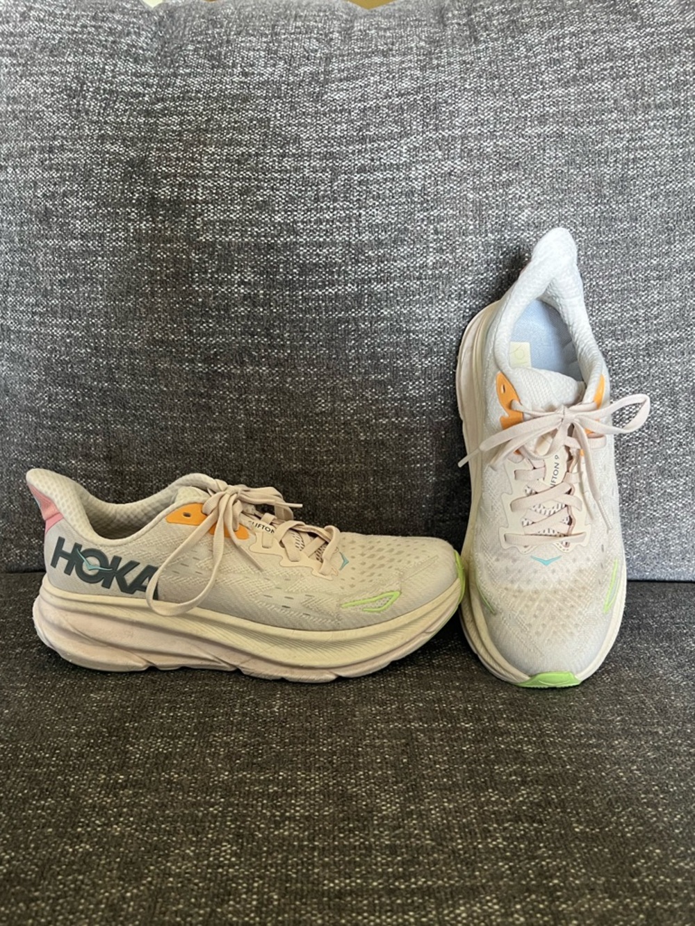 Hoka Clifton 9 Running Shoes with Pastel Accents